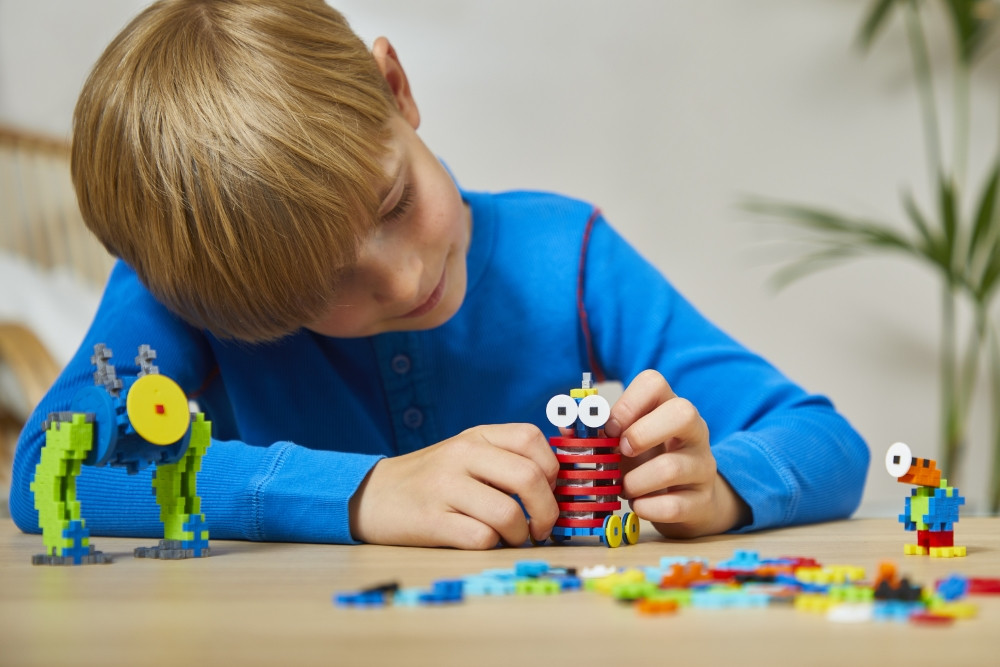 Plus Plus konstruktorius Mokausi statyti robotus 250 det