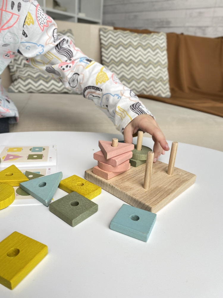 Igroteco žaidimas Mokausi geometrines formas