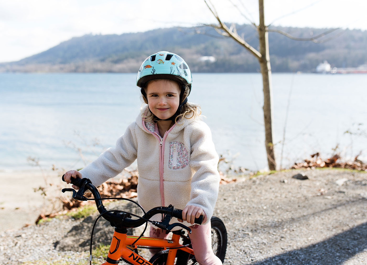 Lazer Pnut KinetiCore Sealife dviratininko šalmas