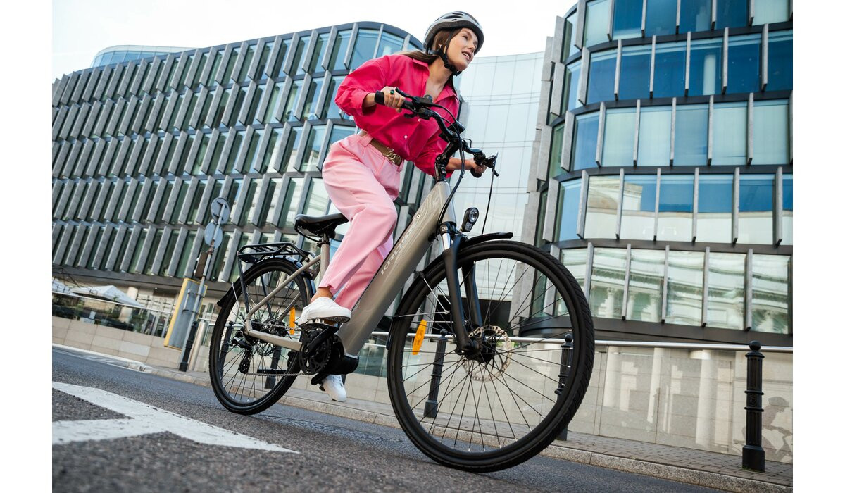 KROSS Trans Hybrid LS 20 561 Wh gry g elektrinis miesto dviratis 28