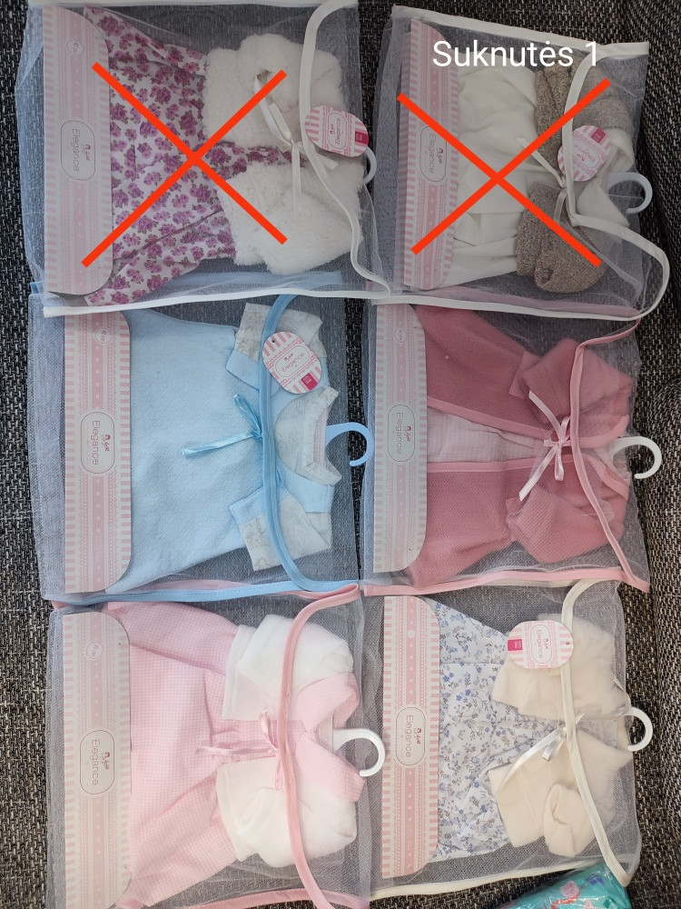 Arias rūbeliai lėlei 42 cm