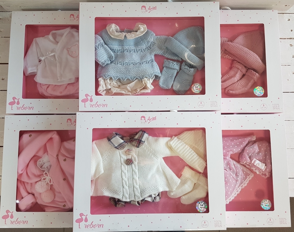 Arias lėlių rūbeliai 45 cm