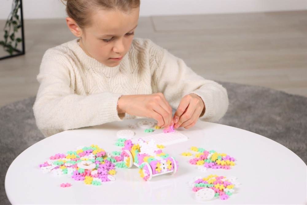 Plus Plus konstruktorius Automobilis Saldainiukas 200 det